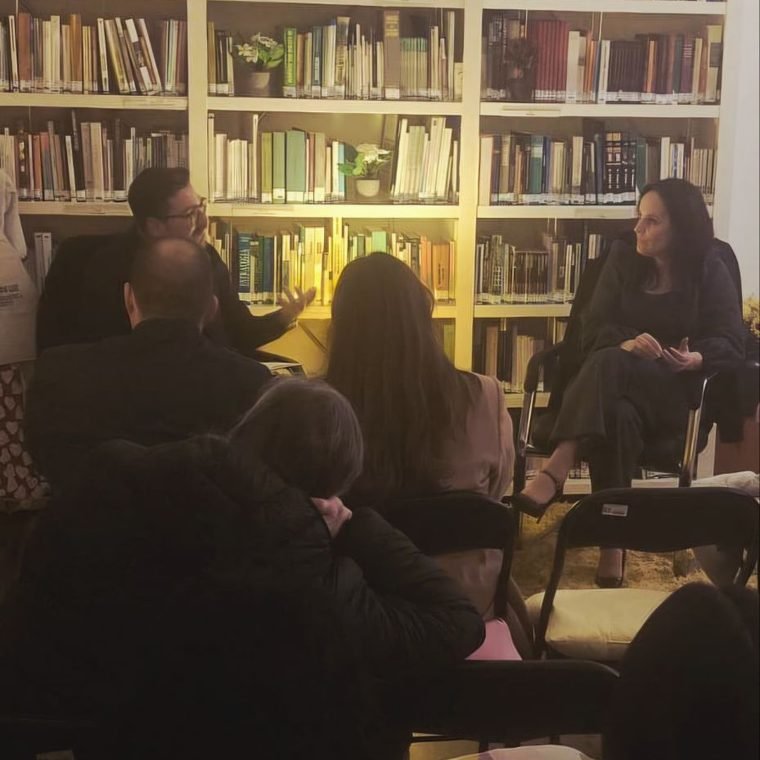 Sessão literária com Manuela Pereira