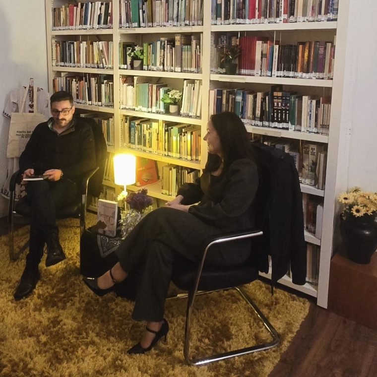 Manuela Pereira em conversa com o público